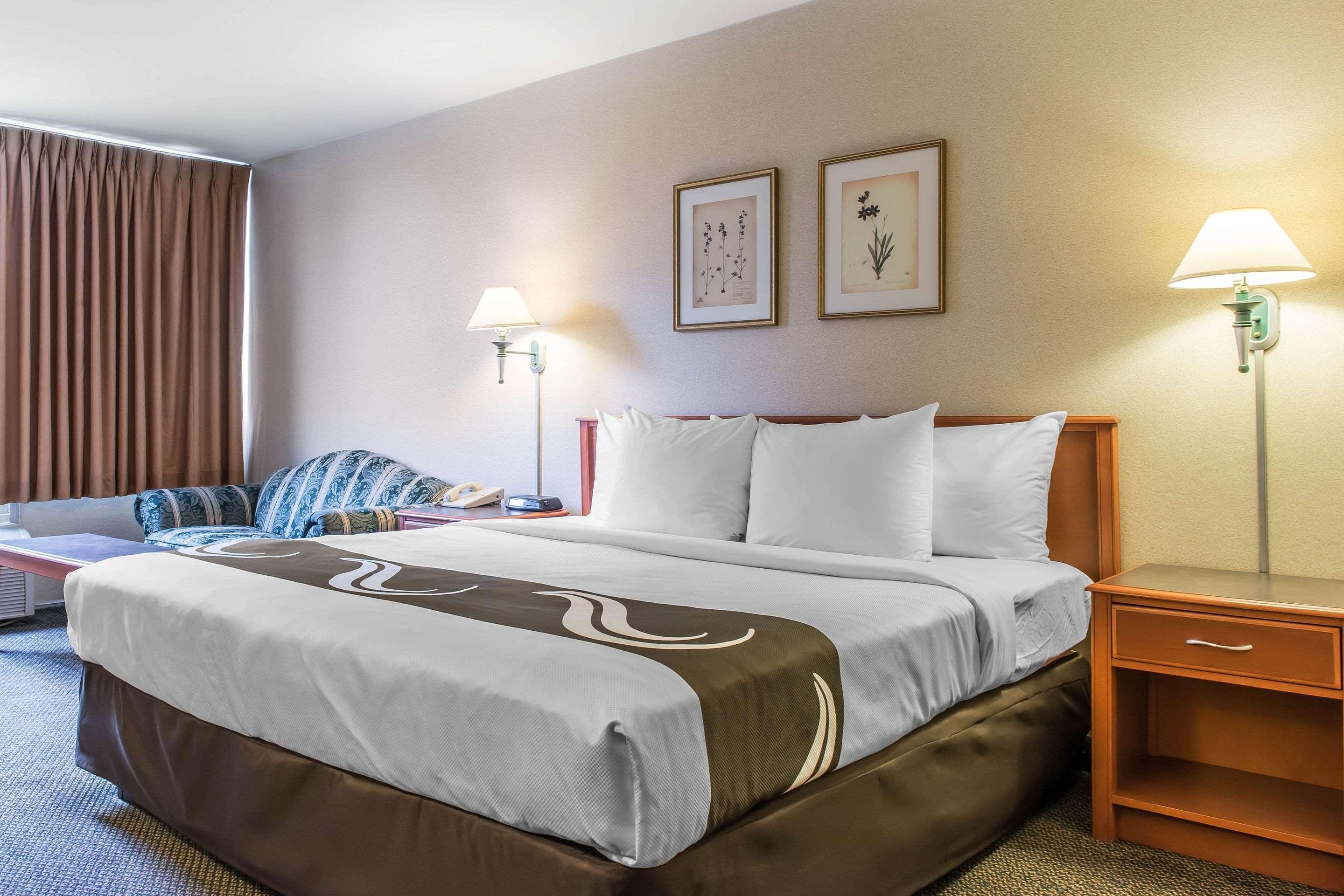 Quality Inn Hermitage Ngoại thất bức ảnh