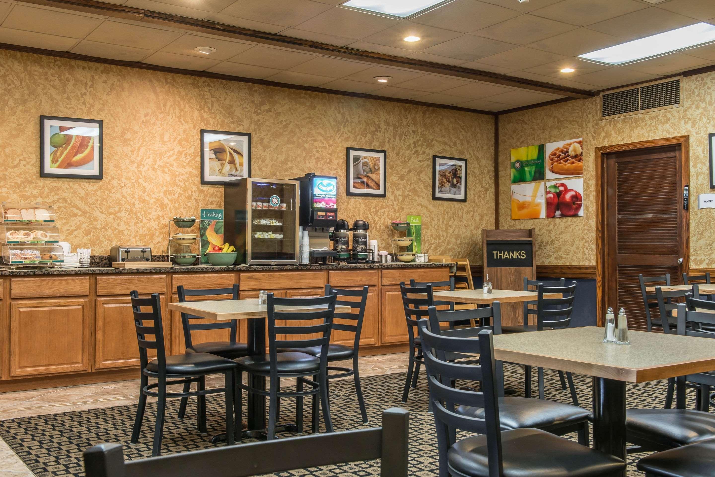 Quality Inn Hermitage Ngoại thất bức ảnh